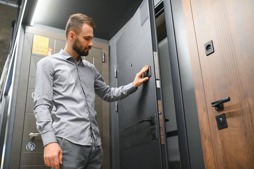 What Are Commercial Locks?