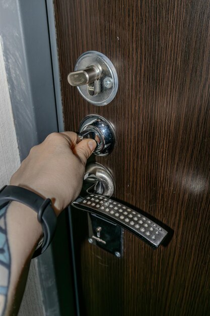 Lock Types: Our Locksmiths Replace and Install